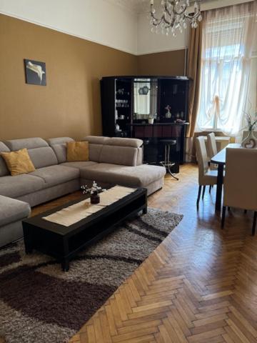 Izabella Home Budapest Exterior foto